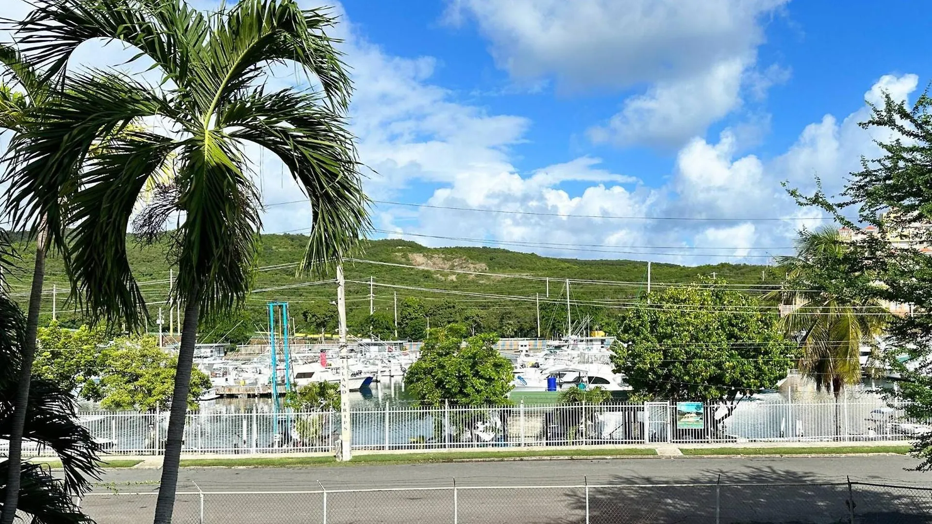 公寓 Marina View Condo 2 Bed - 2 Bath Sleeps 7 法哈多