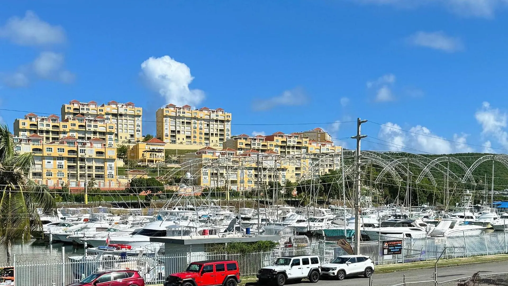 Marina View Condo 2 Bed - 2 Bath Sleeps 7 法哈多 公寓